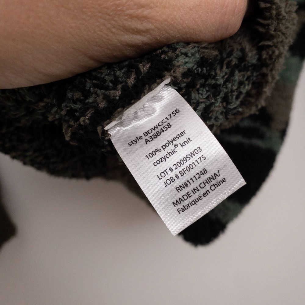Barefoot Dreams CozyChic Seaside Crew-Neck Pullover Camo Size Small - Picture 10 of 10